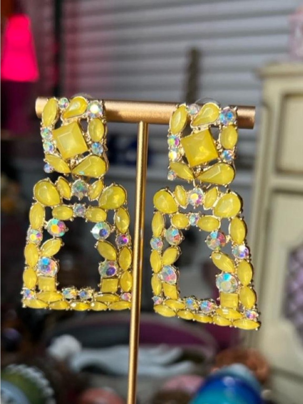 Y2K Yellow rhinestone chunky earrings with yellow and clear gemstones